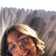 Étudiante en L3, j’aspire à devenir professeur. Je propose donc mes services pour vous aidez dans les rédactions, etc