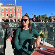 Professeur de français pour russophones, cours privés. Assistance juridique pour primo-arrivants. Accompagnement administratif