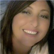 Docente impartisce lezioni in diverse discipline