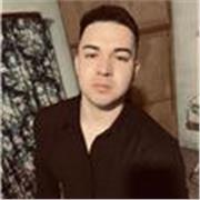 Profesor de ingles imparte clases de ingles a niños y adolescentes