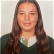 Profesora de Lengua y Literatura para primaria y de Historia.
