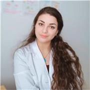 Profesora de Biología, en último año de carrera y con experiencia en investigación en neurociencia, ofrece clases online.