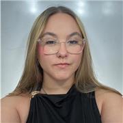 Persona con la E.S.O., que da clases de Lengua Castellana y Literatura y demas, a niños de primaria que requieran una ayuda.