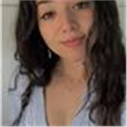 Soy una chica constante y muy trabajadora que ofrece clases de refuerzo a niños y niñas de primaria.