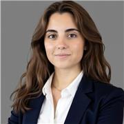 ¡Hola! Soy Inés Alcaraz, profesora de inglés, español, IGCSE, y IB además de estudiante de Derecho y Economía en la UPF.