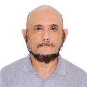 Maestro certificado en Teología Bíblica con experiencia en la docencia