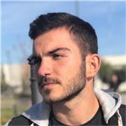 Soy un entrenador personal graduado en CAFYD y certificado por la NSCA, especializado en adaptar programas de entrenamiento a cualquier tipo de población.