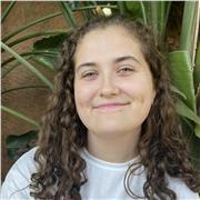 English tutor who has been tutoring since August 2025 and in the process of obtaining an TEFL diploma.