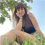 Offro lezioni private a studenti di scuole medie e superiori riguardo materie di ambito scientifico.