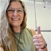 Tailored private English or Portuguese lessons to all any levels/needs/age.