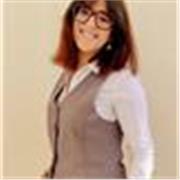 Offro lezioni private a bambini/e, ragazzi/e e studenti e studentesse universitarie a seconda delle specifiche esigenze. 