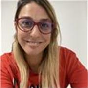 Licenciada en Educación Primaria con 8 años de experiencia como docente titular de grado