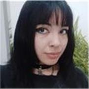 Clases de canto personalizadas. Con acompañamiento instrumental y estilo propio. Aprendé respiración, afinación y confianza