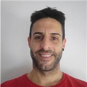 Castellano y catalán perfectos a nivel hablado y escrito ya que son mis idiomas nativos.