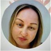 Mujer rusa nativa apasionada por la enseñanza. Clases particulares presenciales y vía online 