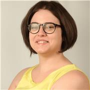 Insegnante per aiuto compiti o traduzione testi