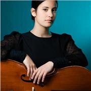 Profesora que imparte clases de lenguaje musical y violonchelo