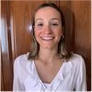 Profesora titulada en Inglés y en educación primaria con más de 5 años de experiencia.