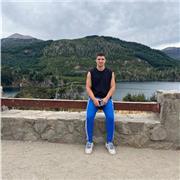 Entrenador personal y de fitness con experiencia en todos los niveles y edades