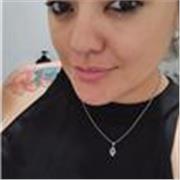 Soy docente de Lengua y Literatura y acompaño a mis alumnos con paciencia, escucha y respeto