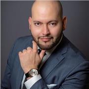 Clases de canto aplicadas para distintos géneros musicales como canto lírico, popular, musical y mariachi
