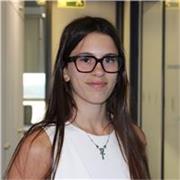 En último año de la carrera de economía. Clases de econometría, estadística, economía.