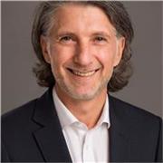 Professeur, donne cours découverte ou de renforcement en cours particuliers