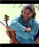 Estudiante de ejecución instrumental, imparte clases de violín presenciales a personas de todas las edades