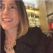 Insegnante di latino e greco, sono disponibile per tutte le materie umanistiche (medie e liceo)