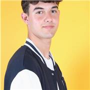 Soy una persona dinámica y con buenas habilidades para transmitir mis ideas y conocimientos.
Podría enseñar a niños de todas las edades hasta 2do o 3ro ESO