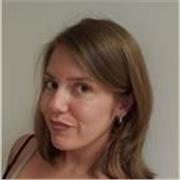 Universitaria de Filología Inglesa imparte clases a personas con rango de edad hasta segundo de bachillerato