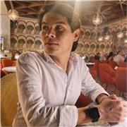 Sociólogo y Escritor, apasionado de la lengua española. Te ayudo a leer, a escribir y a pensar mejor en tu idioma