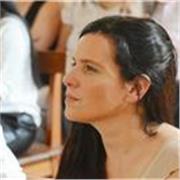 Soy licenciada en educación, dueña de un espacio de apoyo escolar en Argentina. He dado clases por 19 años. Inglés avanzado