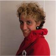 Italiana madrelingua, Laureata in Pedagogia, offre lezioni di lingua italiana e conversazione