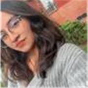 Estudiante, nativa en Colombia, con ganas de enseñar su idioma al mundo