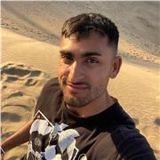 Tengo en cuenta las dificultades de csda alumno e intento ofrecer diferentes formas de explicar el contenido de manera que todos lo entiendan.