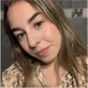 Ragazza diplomata nell’indirizzo socio-sanitario offre ripetizioni in queste materie( inglese,italiano,spagnolo) nel tempo libero e anche baby-sitting