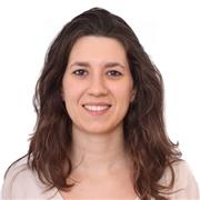 Profesora con titulación en Educación Infantil y Pedagogía, especializada en Educación Especial.