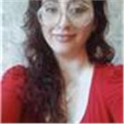 Soy argentina, doy clases de español mediante clases virtuales. Mi rutina es dinamica y divertida, te espero en mi clase! 