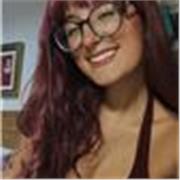 He sido profesora y maestra de inglés durante dos años, impartiendo clase a alumnos desde los 6 años hasta adultos de 33