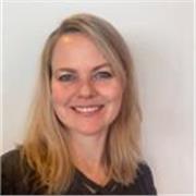 I specialise in helping students who are struggling psychologically with their studies.