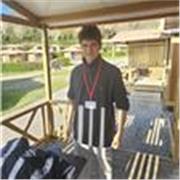 soy una persona paciente y empática, siempre he enseñado a mis hermanos menores y lo cierto es que disfruto enseñando.