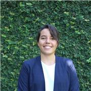 Economist offering economics lessons for highschool or undergraduate students in English or Spanish.