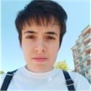 Offro lezioni private di lingua e letteratura italiana a bambini delle scuole elementari e medie.