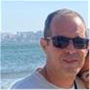 Ancien professeur d’anglais et actuellement directeur de projet, je donne des cours particuliers en Maths, Francais et Anglais
