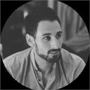 PhD-trained biologist and senior applications scientist offering online biology lessons for high school and university students