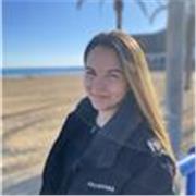 estudiante en prácticas de auxiliar de guardería