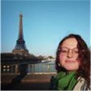 Profesora de inglés apta para todos los niveles, desde empezar de 0 hasta preparaciones de exámenes de certificación.