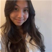 Salut ! Je m’appelle Leïa et je suis motivée à transmettre mes connaissances. Je suis prête à apporter mon soutient aux primaries et colleges