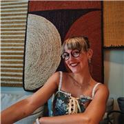 Doy clases particulares de lengua castellana y literatura, y también poseo conocimientos de lengua valenciana